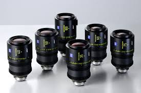 ARRI Master Anamorphic T1.9 lens